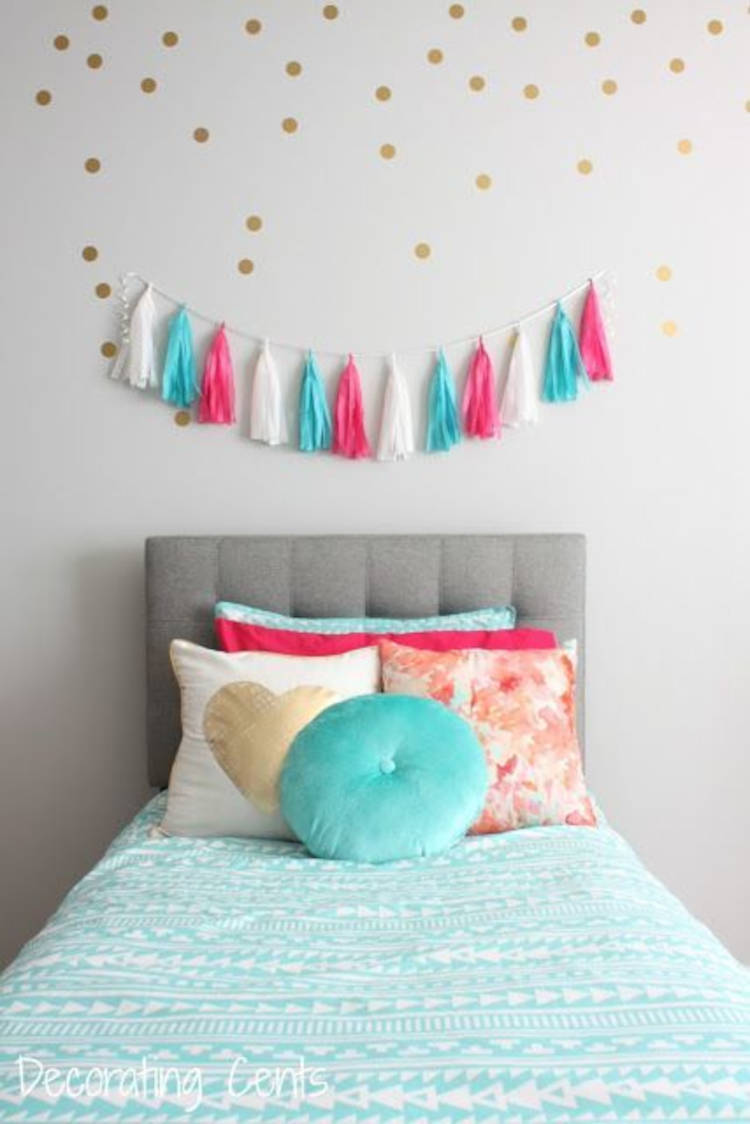 Decoração fácil para quarto com decoração de barbante.