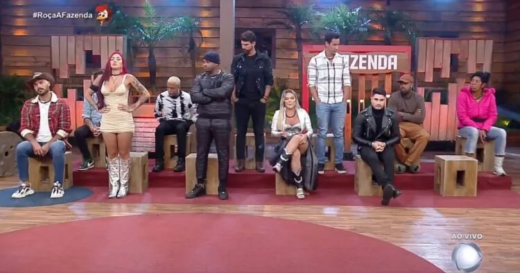 Peões na formação da 7ª Roça