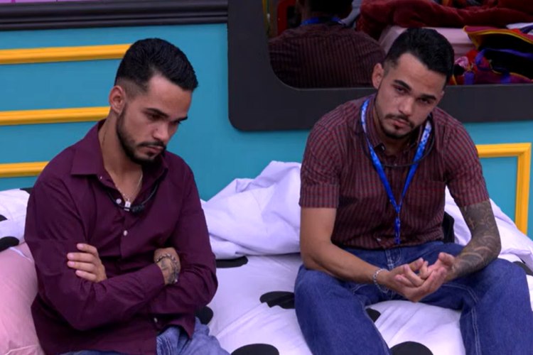 Foto mostra os gêmeos João Pedro e João Guilherme.