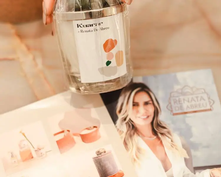 Foto de produtos Kuarar + Renata de Abreu.