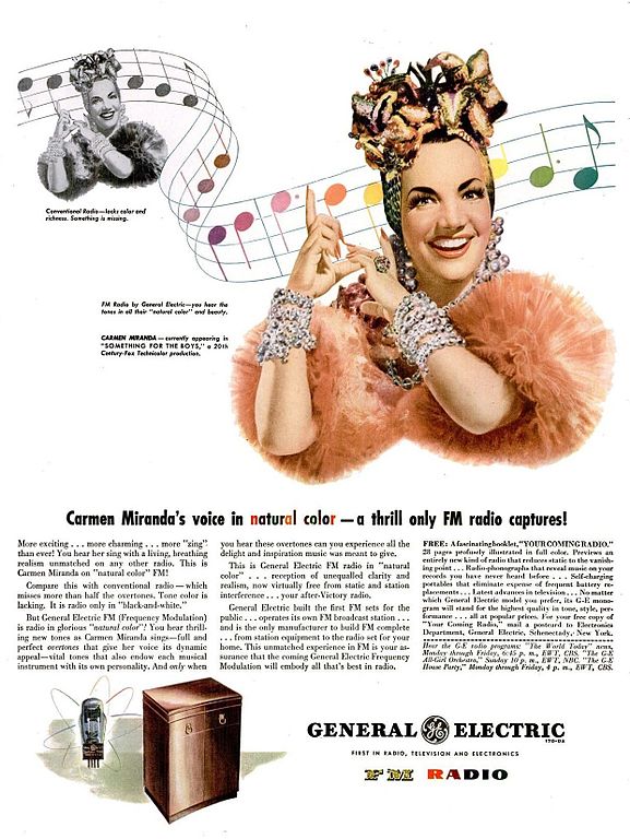 Carmen Miranda em um anúncio do rádio FM da General Electric, de 1945. 