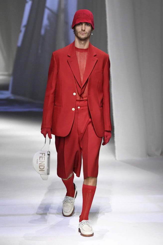 look masculino vermelho