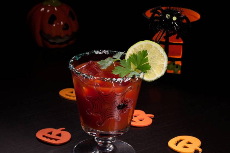 Drink de carnaval chamado Rosy Mary.