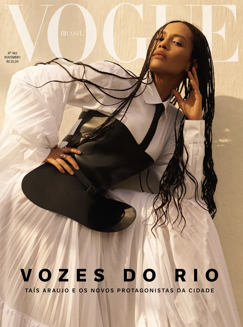 Capa da Vogue Brasil com Taís Araújo.