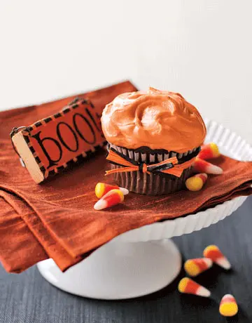 cupcake halloween 06 Gostosuras e travessuras   Cupcakes para o Halloween fotos