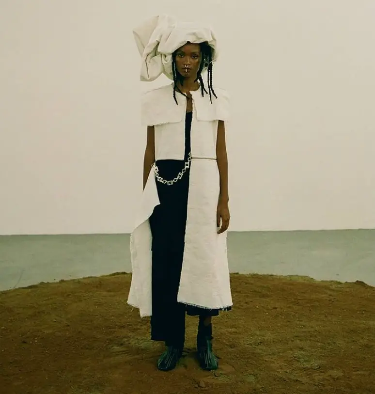 Look Angela Brito da coleção Identidade