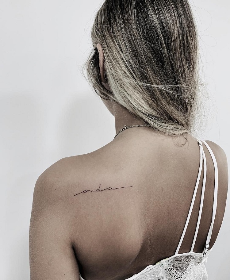 palavra para tatuagem